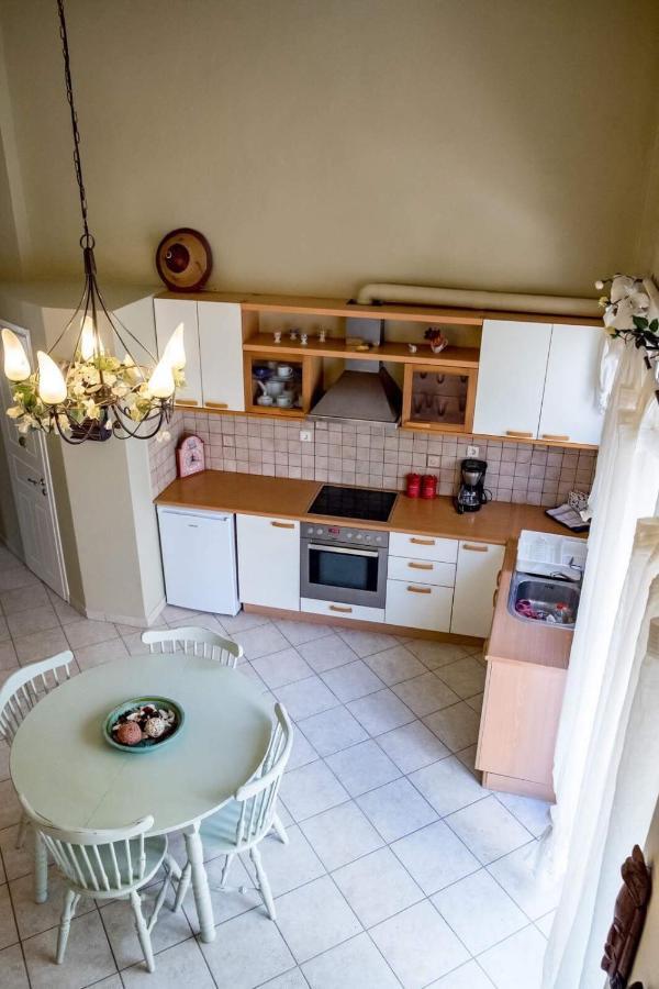 Saitan Pazar Casa Apartment Preveza Bagian luar foto