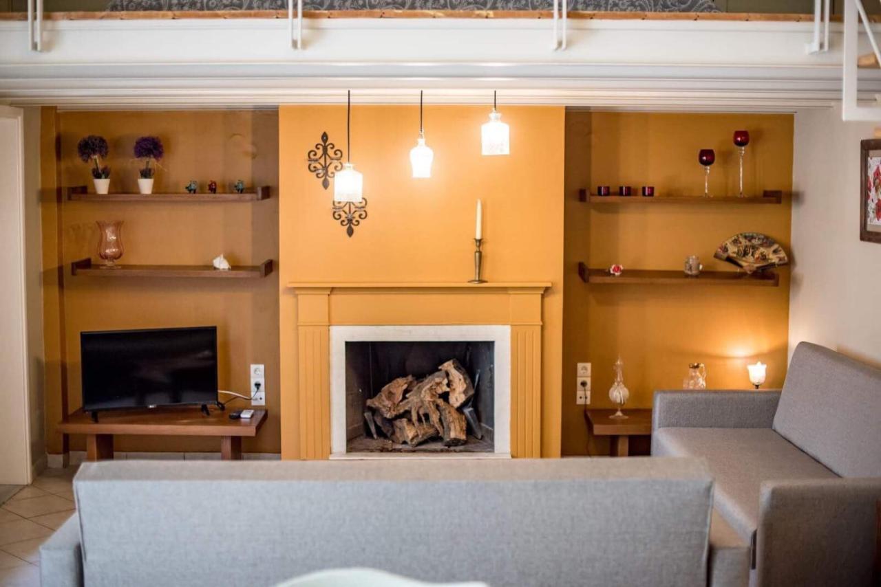 Saitan Pazar Casa Apartment Preveza Bagian luar foto